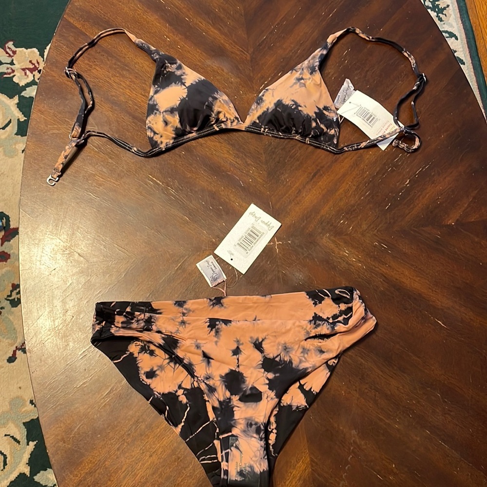 TYE-DYE BIKINI - PINK AND BLACK